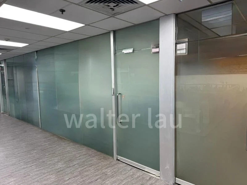 Office for Rent: North Bridge Centre - Image 9