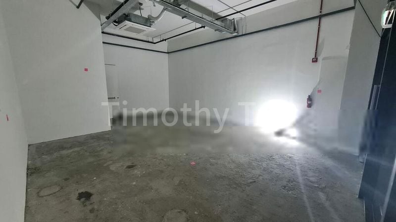 Shop / Shophouse for Rent: Riverfront Residences 51 Hougang Avenue 7 Singapore 533818 - Image 1