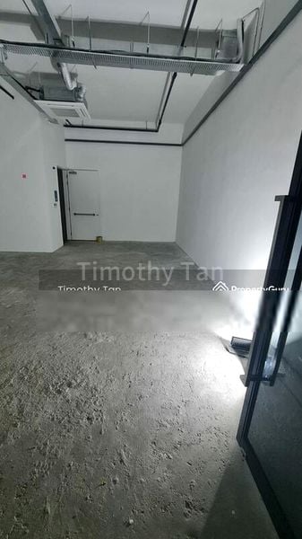 Shop / Shophouse for Rent: Riverfront Residences 51 Hougang Avenue 7 Singapore 533818 - Image 2