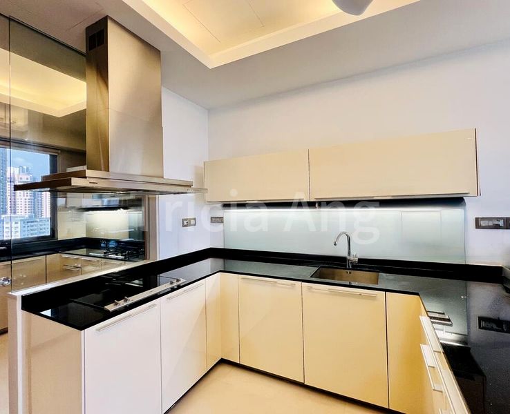 3 Bed Condo for Rent in  Parkview Eclat - Image 15