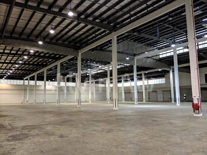 Warehouse for Rent: Tuas | Single-Storey | Ground Floor | Dedicated Loading Bays | Very Wide Access - Image 4