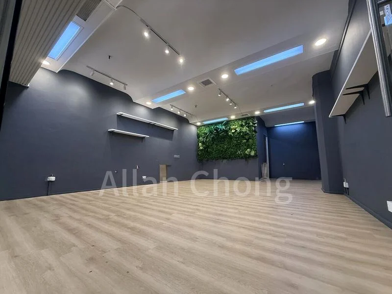 Shop / Shophouse for Rent: Katong Shopping Centre - Image 2