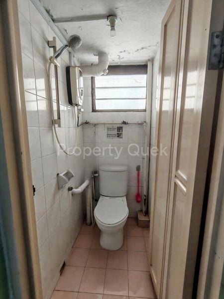 3 Room (3I) HDB for Sale in  159 Lorong 1 Toa Payoh - Image 4