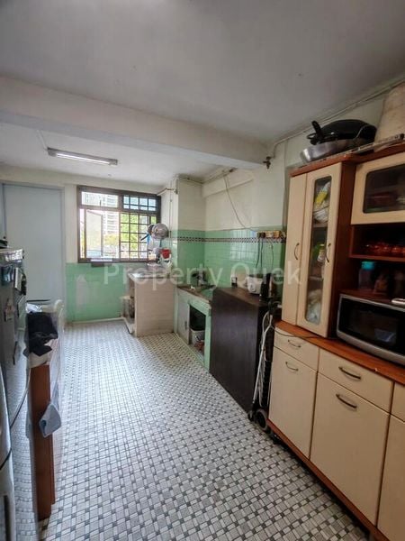 3 Room (3I) HDB for Sale in  159 Lorong 1 Toa Payoh - Image 3