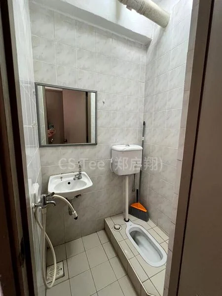 3 Bed Condo for Rent in Simsville - Image 13