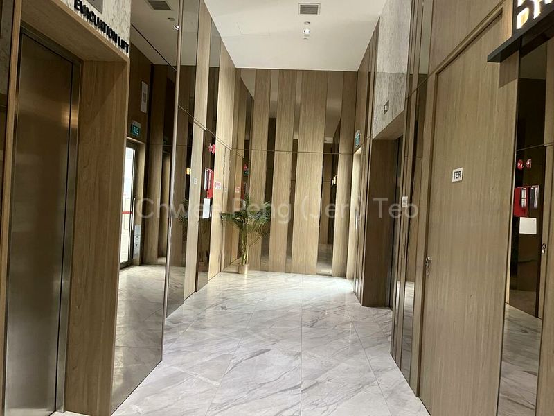 BS Centre - Image 15