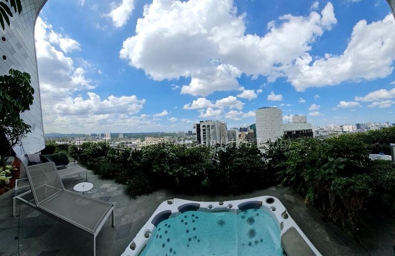 1 Bed Condo for Sale in  The Scotts Tower - Image 5