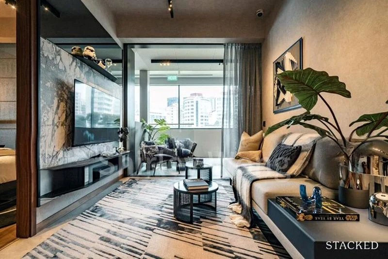 2 Bed Condo for Sale in  Canninghill Piers / Canninghill Square - Image 6