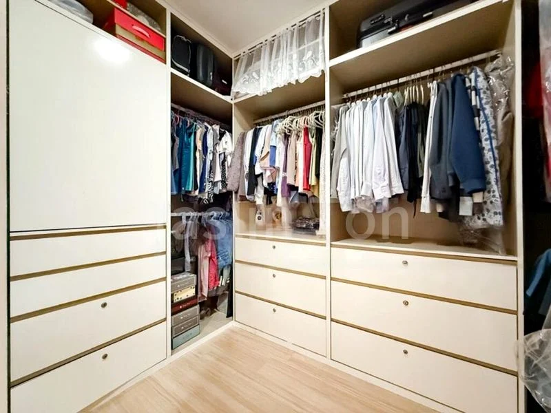 5 Room (5I) HDB for Sale in  648 Jalan Tenaga - Image 6