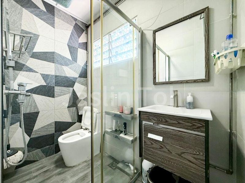 5 Room (5I) HDB for Sale in  648 Jalan Tenaga - Image 7