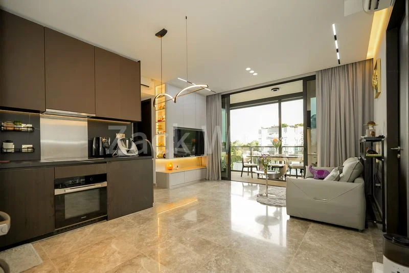 3 Bed Condo for Sale in  Hyll on Holland - Image 3