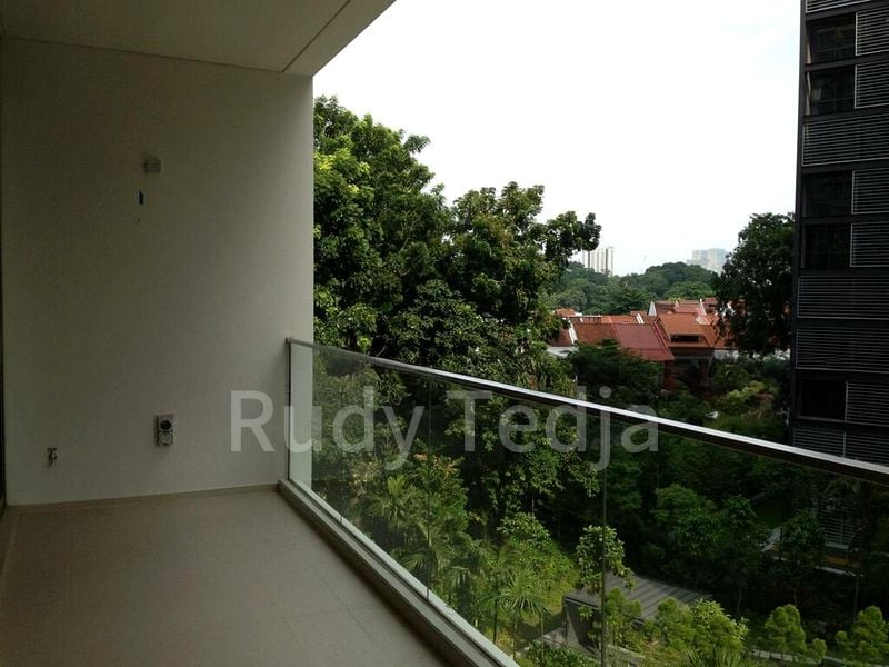 4 Bed Condo for Sale in  The Laurels - Image 4