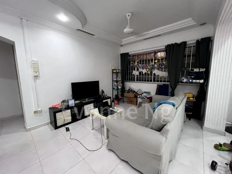 4 Room (4I) HDB for Rent in 231 Compassvale Walk - Image 5