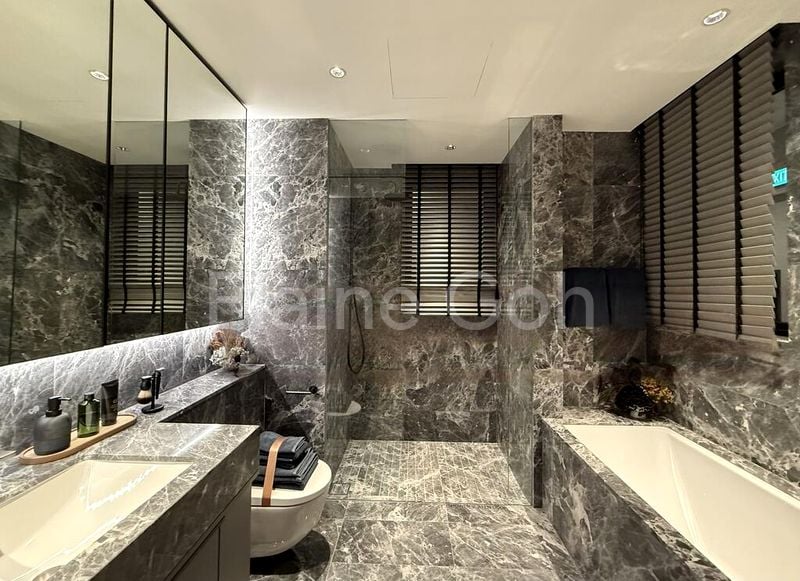 4 Bed Condo for Sale in  Meyer Road - Image 7