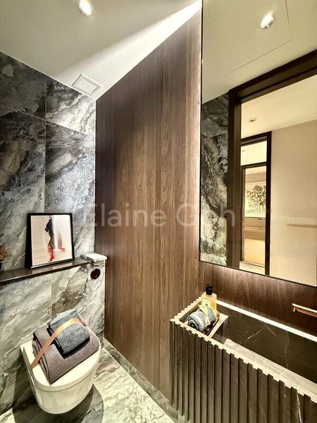 4 Bed Condo for Sale in  Meyer Road - Image 1