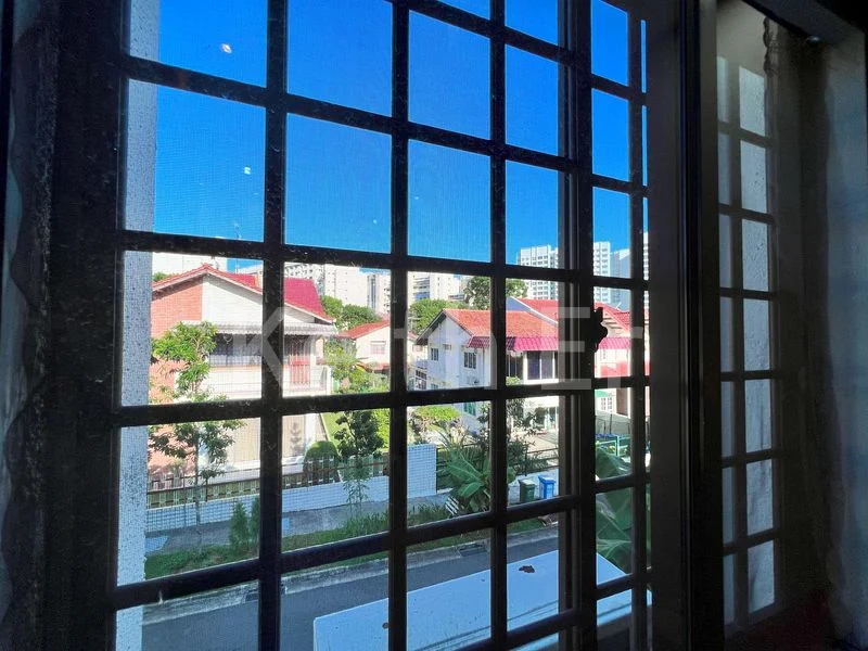 Studio Condo for Rent in  Hai Sing Park Walk Up Apartment - Image 6
