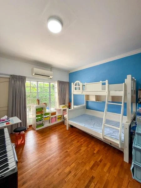 5 Bed Semi-Detached House (Landed) for Sale in  Mistral Park - Image 12