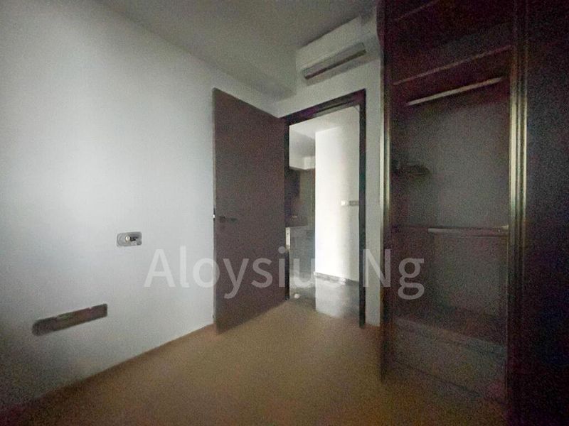 2 Bed Condo for Rent in  Newport Residences / Newport Tower - Image 11