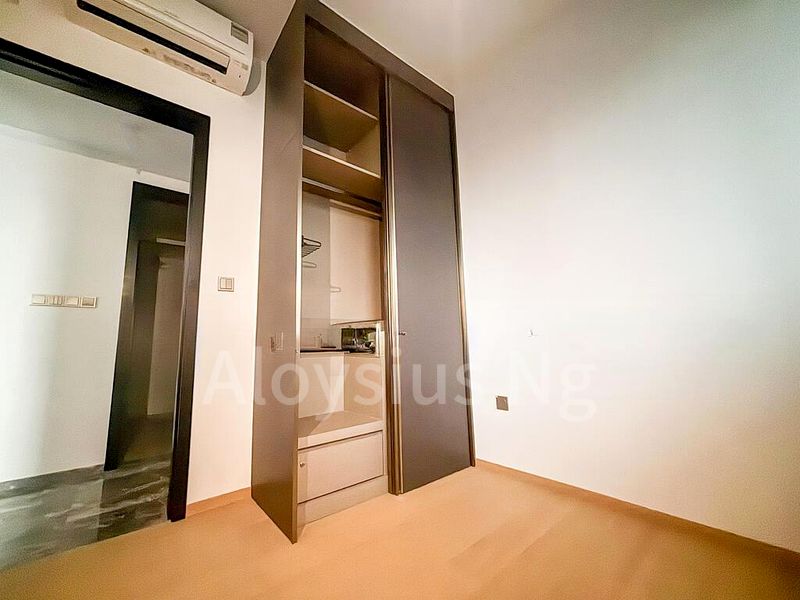 2 Bed Condo for Rent in  Newport Residences / Newport Tower - Image 5