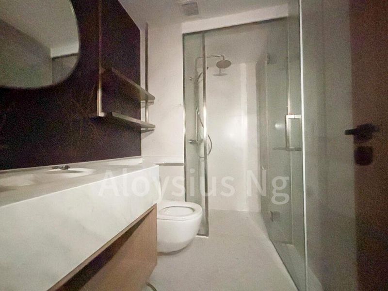 2 Bed Condo for Rent in  Newport Residences / Newport Tower - Image 9