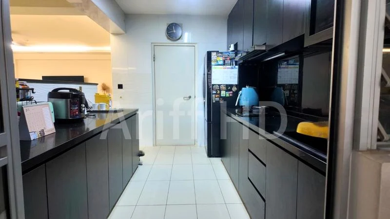 5 Room (5I) HDB for Sale in  435C Bukit Batok West Avenue 5 - Image 7