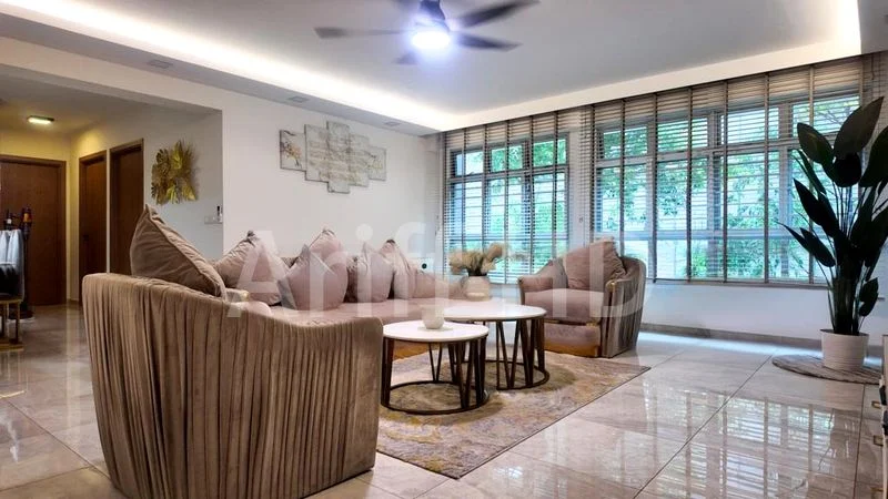 5 Room (5I) HDB for Sale in  435C Bukit Batok West Avenue 5 - Image 1