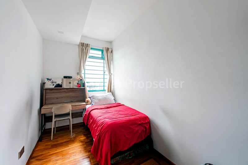 4 Bed Executive Condo for Sale in Summerdale - Image 6