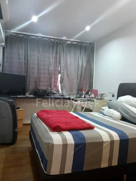 5 Room (5I) HDB for Sale in  454 Fajar Road - Image 3