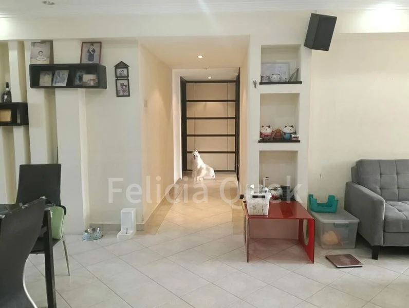 5 Room (5I) HDB for Sale in  454 Fajar Road - Image 5