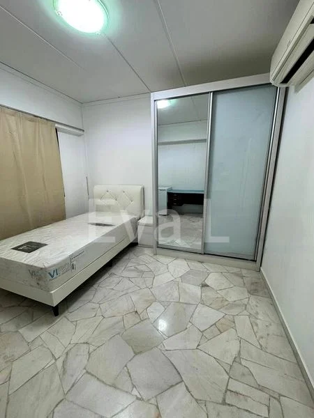 Common Room (HDB) for Rent in  166 Hougang Avenue 1 - Image 5