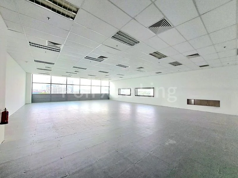 Light Industrial (B1) for Rent: Aperia - Image 4