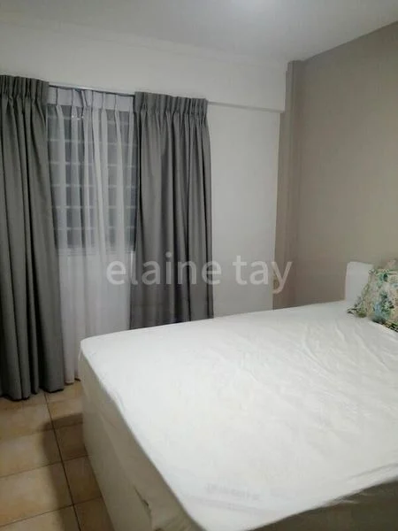 Common Room (HDB) for Rent in  33 Marine Crescent - Image 1