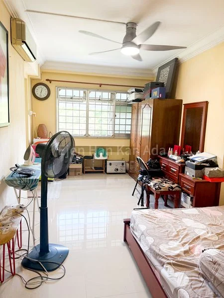 4 Room (4A) HDB for Sale in  617 Woodlands Avenue 4 - Image 1