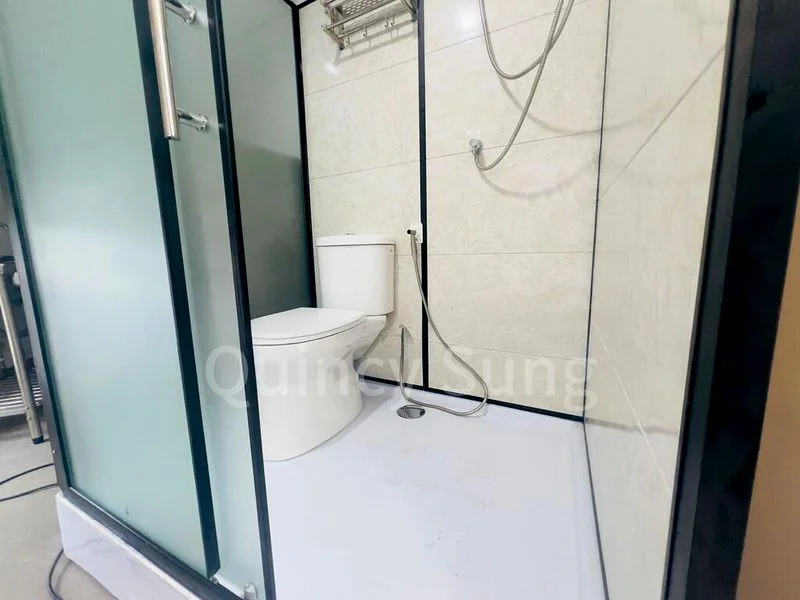 Room Conservation House (Landed) for Rent in Niven Road - Image 2