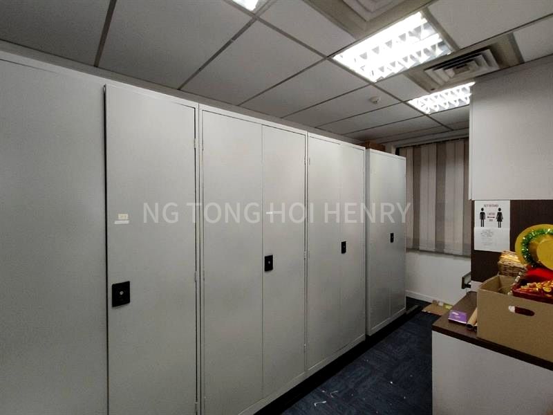 Office for Rent in  Tong Eng Building - Image 8