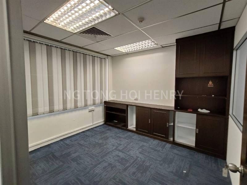 Office for Rent in  Tong Eng Building - Image 7