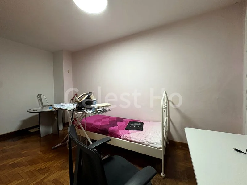 Common Room (Landed) for Rent in  Kelulut Hill - Image 1