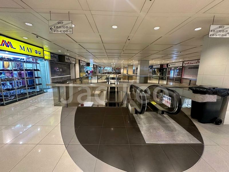 Other Retail for Sale: Peninsula Plaza - Image 4