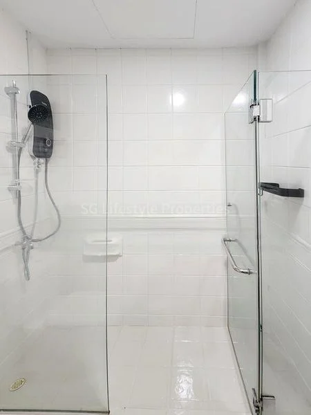 Common Room (Condo) for Rent in The Sunny Spring - Image 5