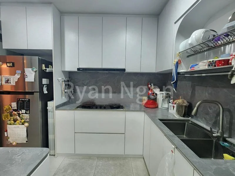 Common Room (Condo) for Rent in  Trellis Towers - Image 3