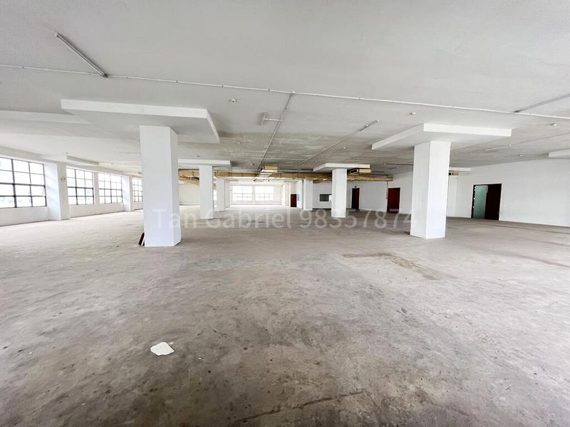 Factory / Workshop (B2) for Rent: 4.5m Ceiling I 6 Loading Bays I 3x3 Tonnes Cargo Lifts I Carpentry Shop - Image 6