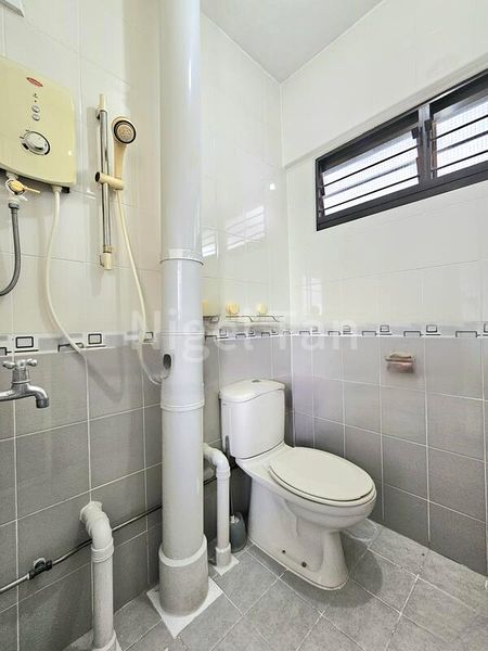 3 Room (3NG) HDB for Sale in  212 Ang Mo Kio Avenue 3 - Image 7