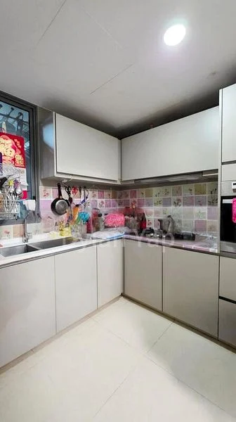 3 Bed Condo for Sale in  H2O Residences - Image 7