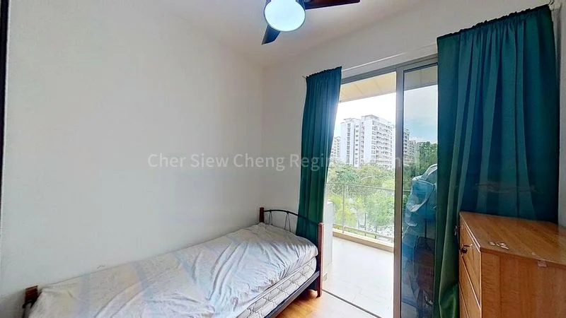 3 Bed Executive Condo for Sale in  Sea Horizon - Image 4