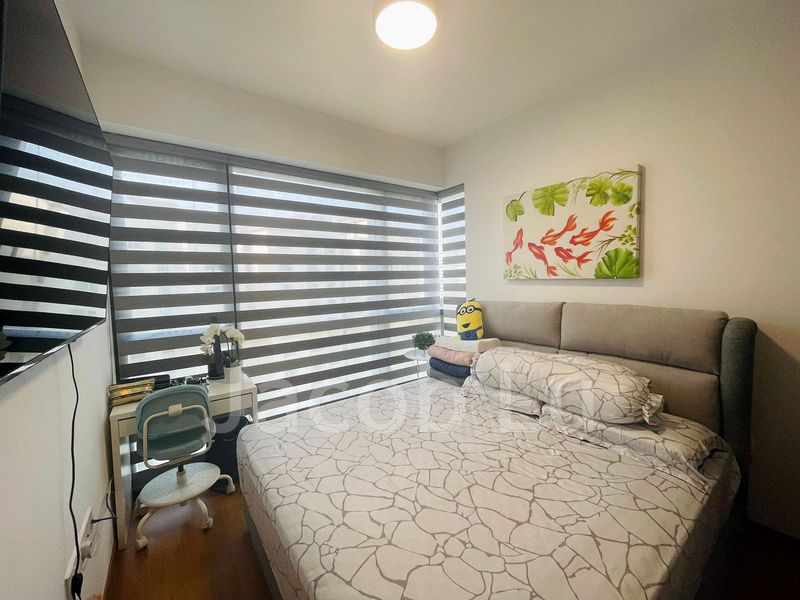 3 Bed Condo for Sale in  Stirling Residences - Image 6