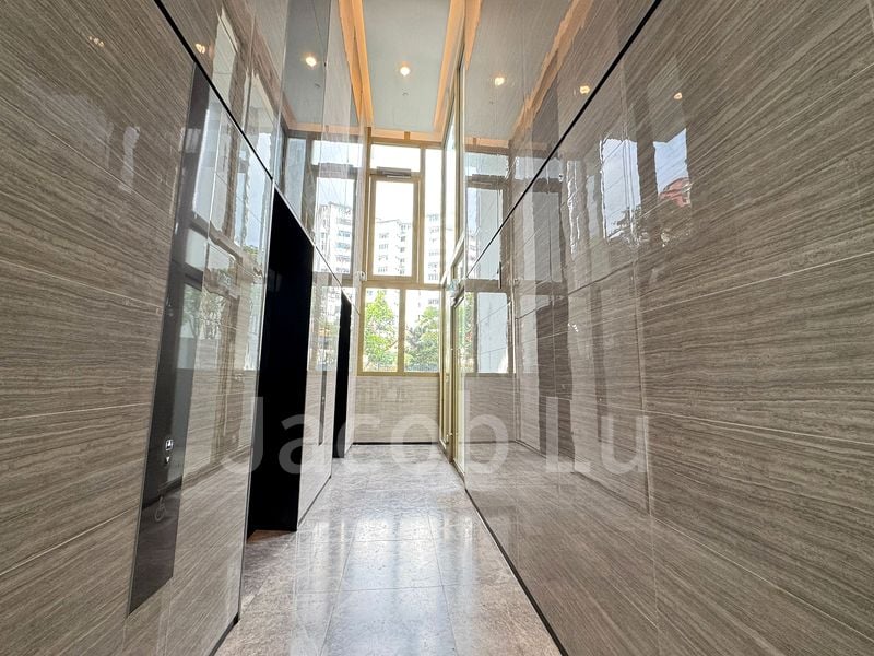 3 Bed Condo for Sale in  Stirling Residences - Image 7