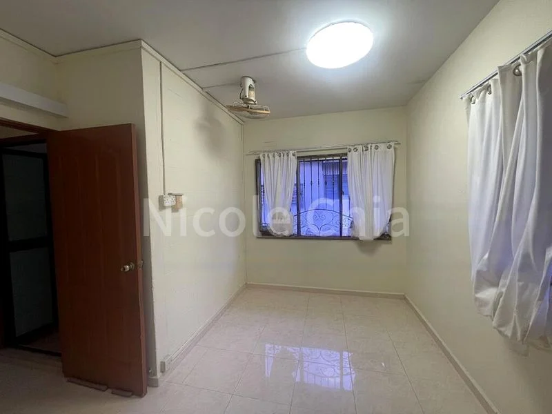 3 Bed Corner Terrace (Landed) for Sale in  Thomson Garden Estate - Image 9