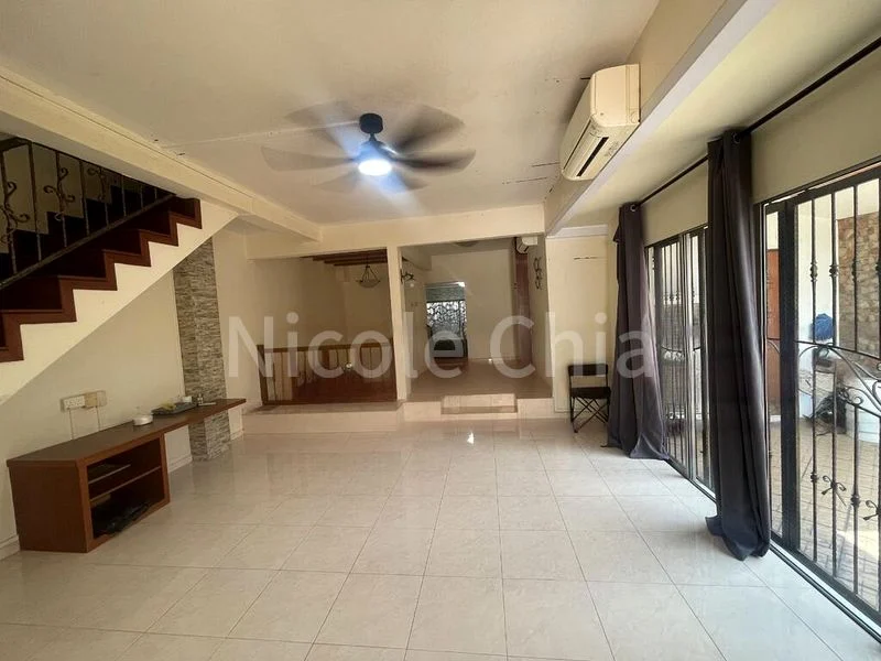 3 Bed Corner Terrace (Landed) for Sale in  Thomson Garden Estate - Image 4