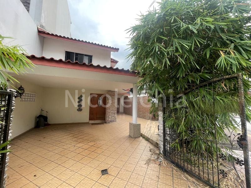 3 Bed Corner Terrace (Landed) for Sale in  Thomson Garden Estate - Image 1