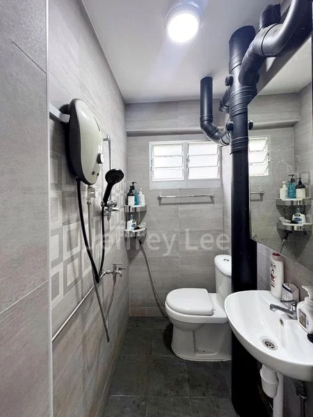 Common Room (HDB) for Rent in 404 Yishun Avenue 6 - Image 4